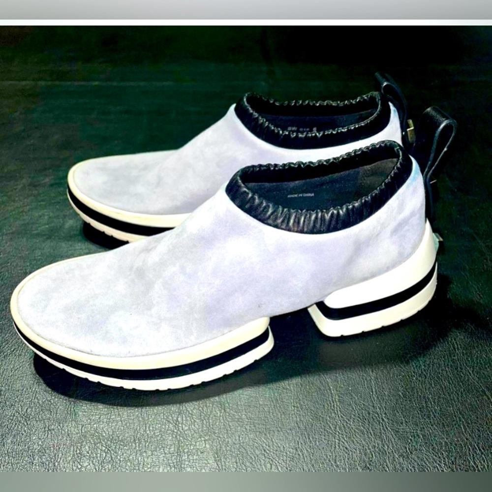 High Fashion Stuart Weitzman Blue Suede funky unique kicks - Men’s App size 9